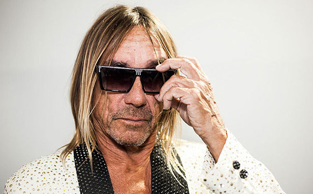 Iggy Pop sanat için soyundu - Paslanmaz Kalem